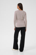 Laden Sie das Bild in den Galerie-Viewer, Kaffe Shirt Liddy