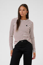 Laden Sie das Bild in den Galerie-Viewer, Kaffe Shirt Liddy