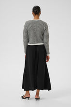 Laden Sie das Bild in den Galerie-Viewer, Kaffe Cardigan Ellery
