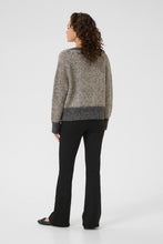 Laden Sie das Bild in den Galerie-Viewer, Kaffe Pullover Melinda