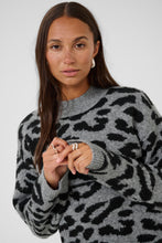 Laden Sie das Bild in den Galerie-Viewer, Kaffe Pullover Sandra