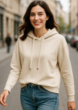 Laden Sie das Bild in den Galerie-Viewer, Bella Donna Hoodie Franzi