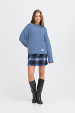 Laden Sie das Bild in den Galerie-Viewer, Ichi Pullover Larisa