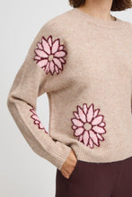 Laden Sie das Bild in den Galerie-Viewer, B.Young Pullover Omea