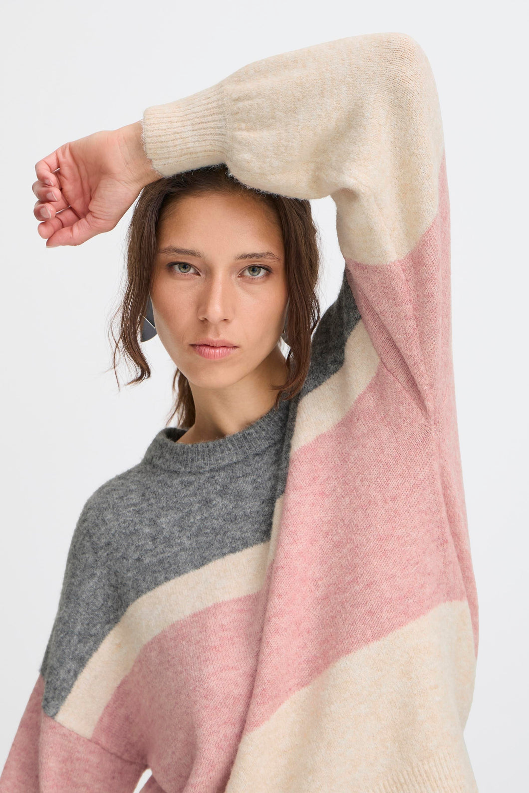 B.Young Pullover Omea