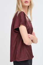 Laden Sie das Bild in den Galerie-Viewer, B.Young Shirt Selita
