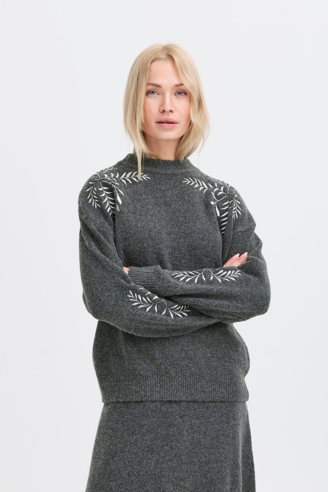 B.Young Pullover Magge