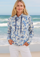 Laden Sie das Bild in den Galerie-Viewer, Bella Donna Pullover Doris