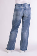 Laden Sie das Bild in den Galerie-Viewer, Blue Monkey Jeans Zoe Wide Leg
