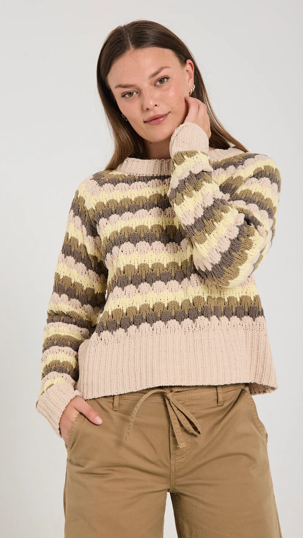 Freequent Pullover Nezzy