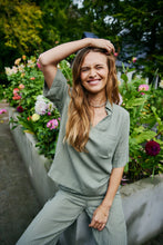 Laden Sie das Bild in den Galerie-Viewer, Freequent Bluse Sava