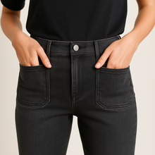 Laden Sie das Bild in den Galerie-Viewer, Kaffe Hose Molly