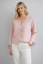 Laden Sie das Bild in den Galerie-Viewer, Strickjacke Amilia