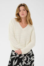 Laden Sie das Bild in den Galerie-Viewer, Kaffe Pullover Metta